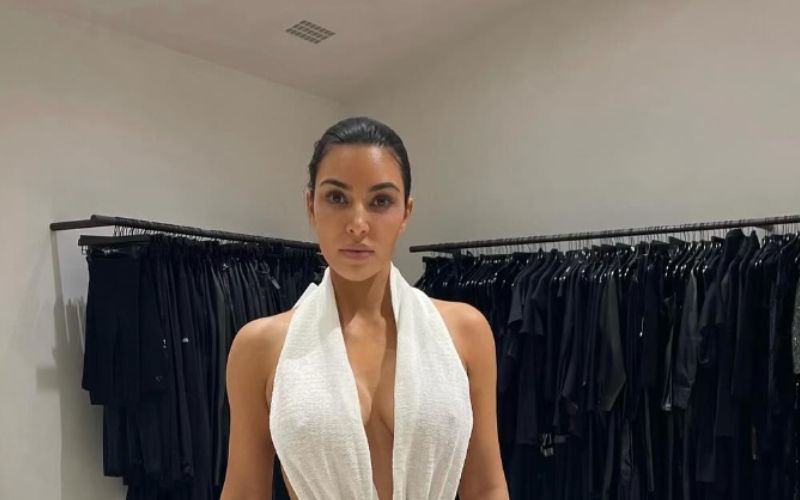 Šatník Kim Kardashian může ušetřit místo a snížit nepořádek