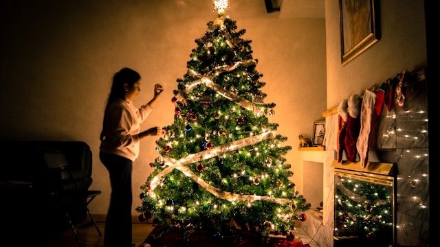 Onde nunca colocar uma árvore de Natal: o lugar mais bonito pode ser o mais perigoso 