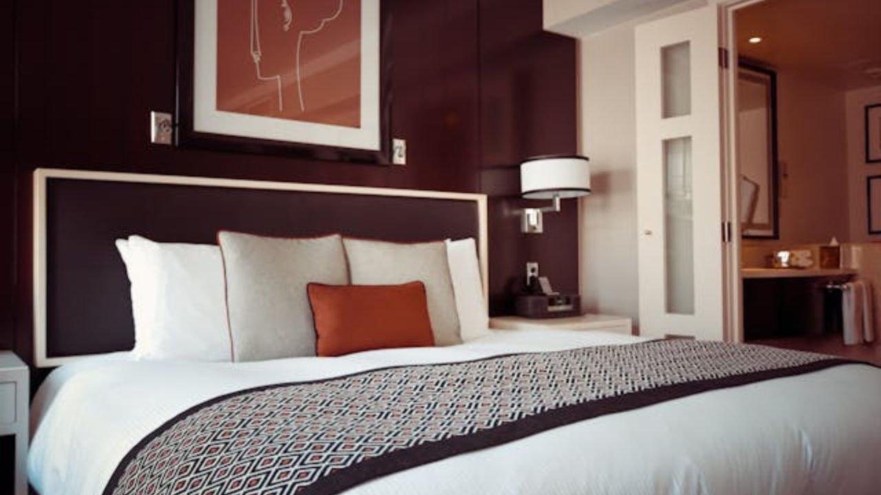 Goodbye headboard: the new trend making bedrooms more modern and functional