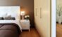 Móveis embutidos para quarto estão saindo de moda? Designers revelam a verdade