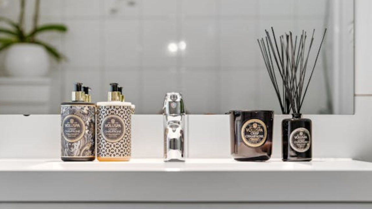 Como as japonesas deixam o banheiro com cheiro de rico — sem gastar com aromatizantes