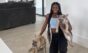 Minimalismo com impacto: a elegância atemporal da sala de Simone Biles