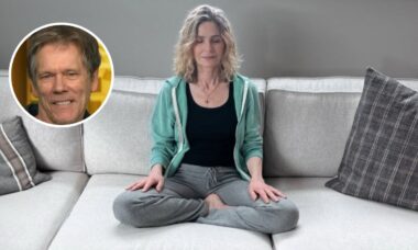 A sala de estar de Kevin Bacon e Kyra Sedgwick me convenceu: sofá cinza é atemporal e estiloso
