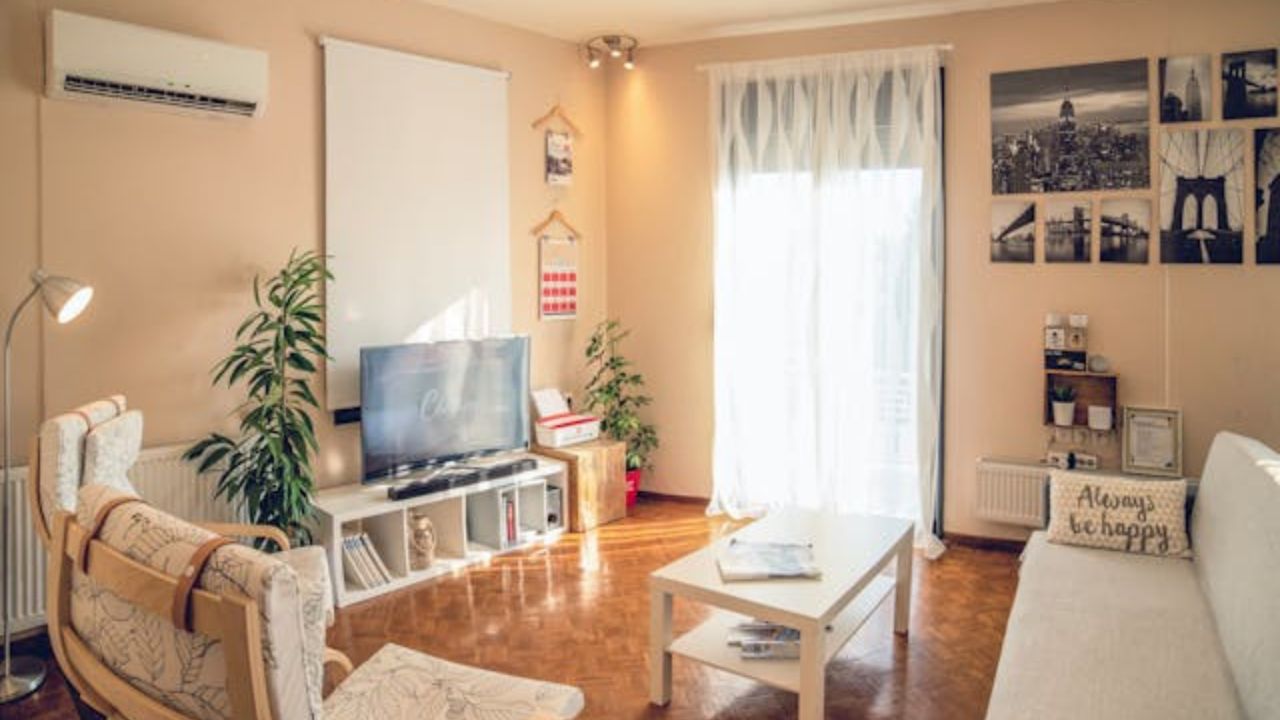 5 common organization products that make your home look messy, according to designers