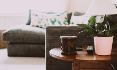 Os designers dizem que esses 5 materiais são essenciais para criar uma casa mais aconchegante