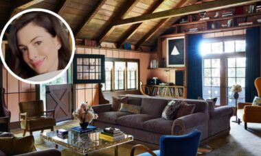 O armazenamento vertical na sala de estar de Anne Hathaway é pura genialidade