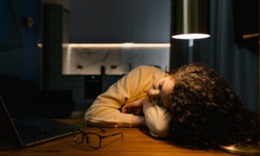 Como as cores na decoração afetam o bem-estar: 5 dicas para aplicar no ambiente