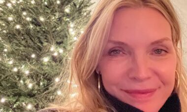 A árvore de Natal minimalista de Michelle Pfeiffer redefine a decoração natalina com elegância atemporal