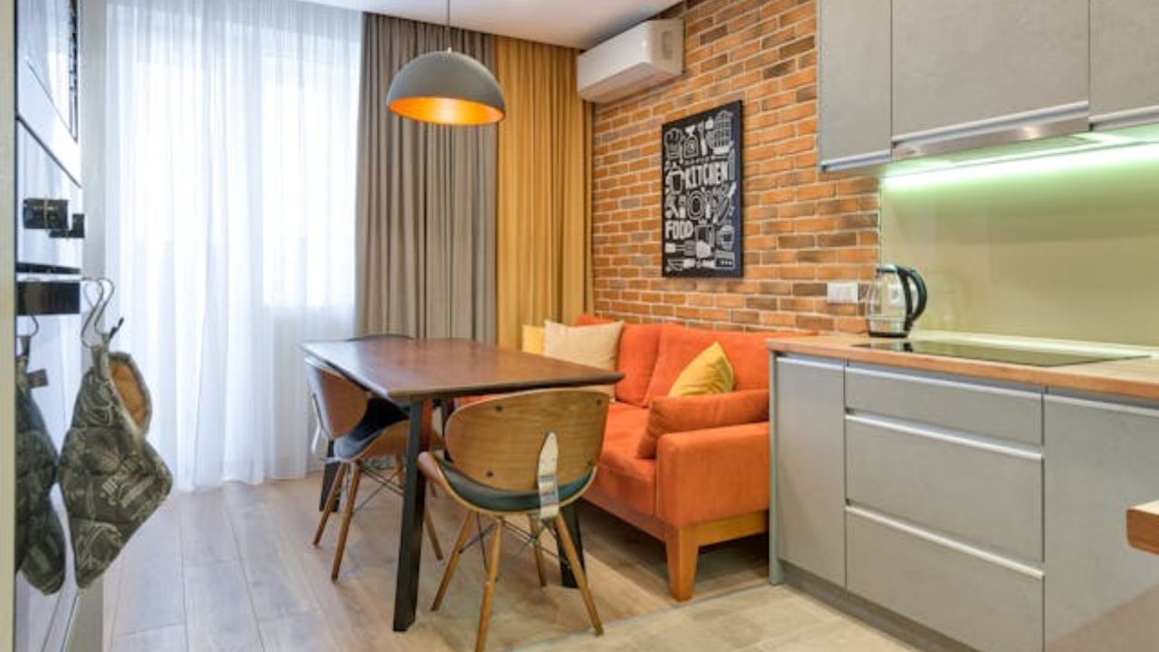 Lite rom? 10 ideer for å ta imot gjester med komfort og stil